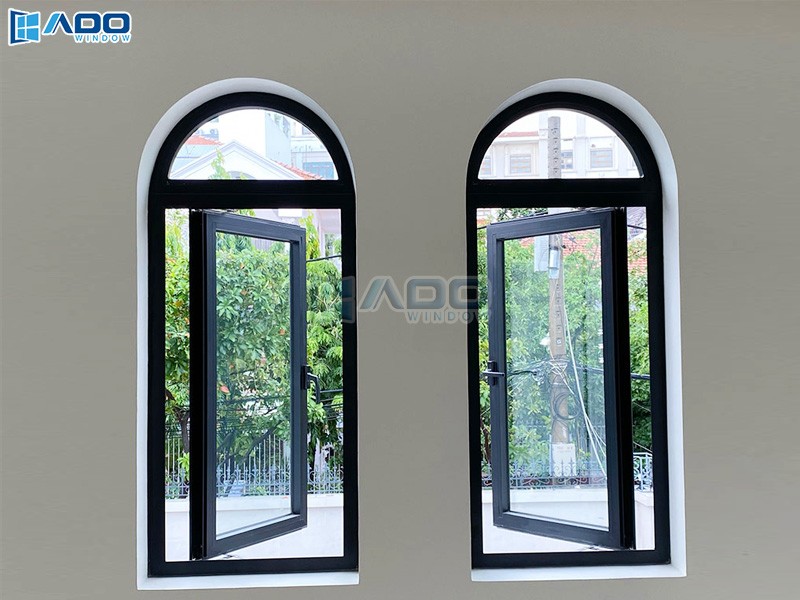 Thiết kế cửa sổ vòm phong cách kiến trúc hiện đại.